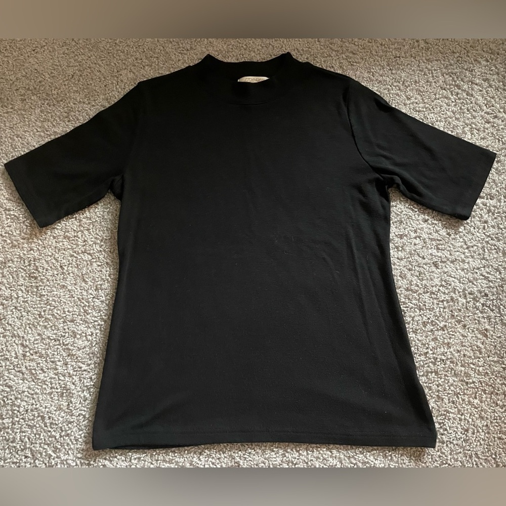 Mockneck Short Sleeve Top